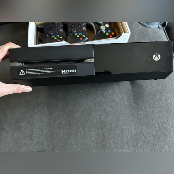 XBox One sold with 5 games and 3 controllers. No issues or repairs needed. - Picture 6 of 14